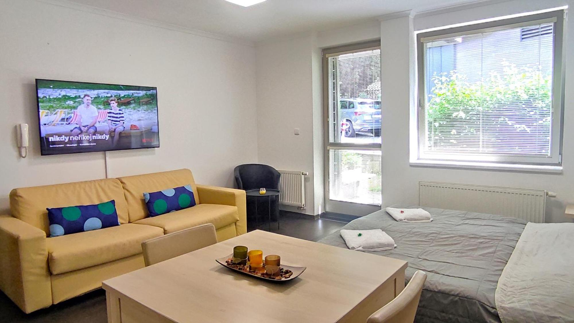 Tiche Anenske Apartmany S Hotelovym Servisem, S Kvalitni Bufetovou Snidani A S Exklusivnim Saunovym Wellness Grotta Spa - By Relax Harrachov Exteriör bild